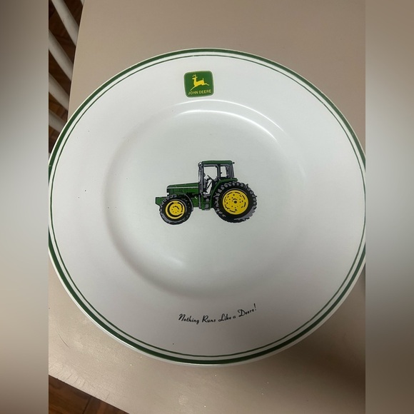 JOHN DEERE LICENSED GIBSON DINNER PLATE - Picture 2 of 4
